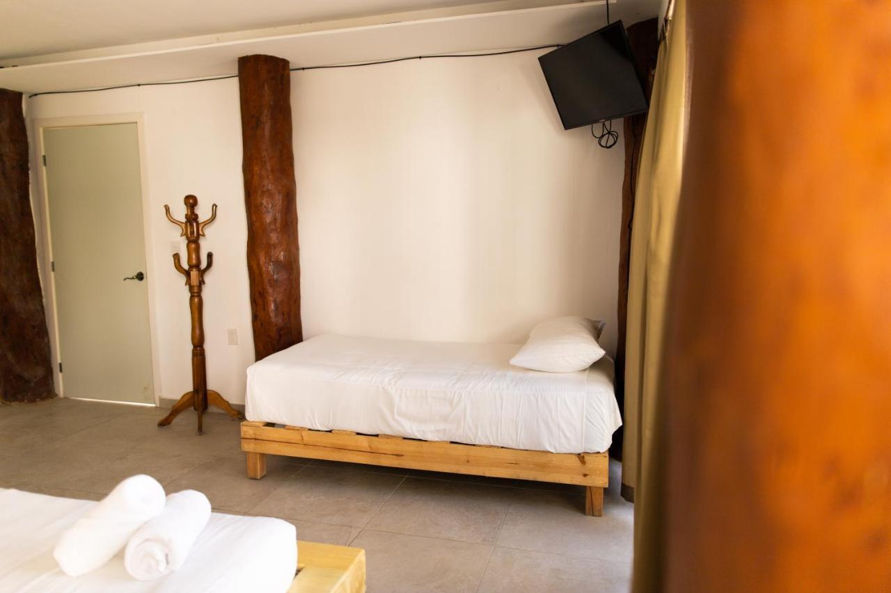 Hotel & Beach Club Ojo De Agua Puerto Morelos Bagian luar foto